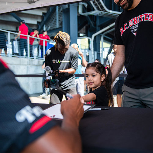 Family Field Day Images-a reflection