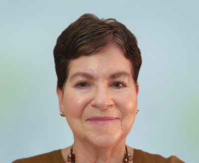sieger-nancy-headshot-400x328px