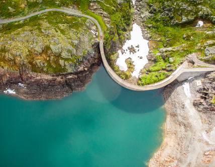 aerial-coastal-road-mobile